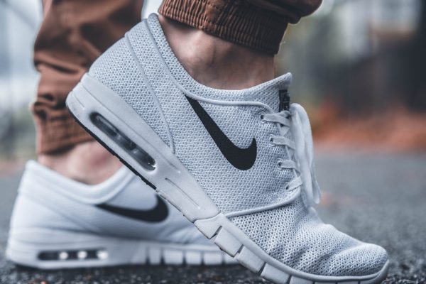 Best White Sneakers for Women Under $100 (2026 Guide)